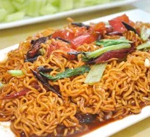 Stir-Fried Instant Noodles