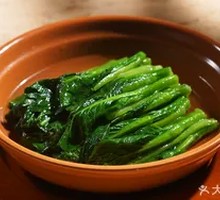 Braised Bok Choy in Clear Water