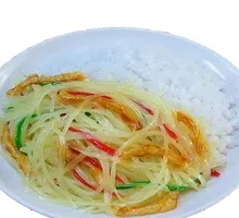 Green Pepper and Potato Noodles Rice Bowl