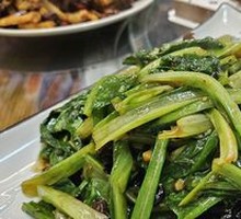 Braised Tofu Paste with Eel and Pak Choi