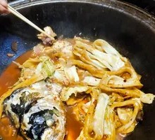 Stir-fried in Iron Pot