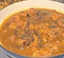 Chicken Stewed with Mushrooms