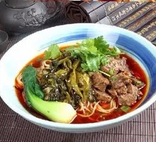 Sour Cabbage Beef Noodles
