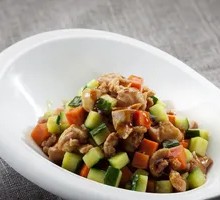 Stir-Fried Chicken with Sauce