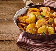 Spicy Potatoes in Dry Pot