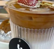 Strawberry Passion Fruit Latte