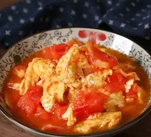 Scrambled Eggs with Tomatoes