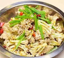 Spicy Stir-Fried Organic Cauliflower