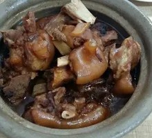 Braised Pig Trotters