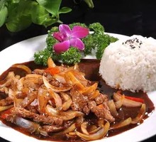 Black Pepper Beef Rice Bowl
