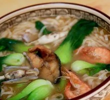Seafood Rice Noodles