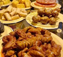 Braised Pork Intestines with Spicy Flavor