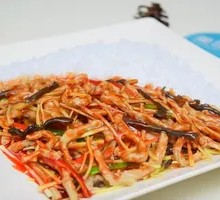 Fish-Flavored Shredded Pork Rice Bowl