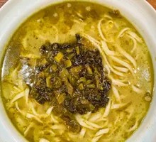 Old Jar Sichuan Pickled Vegetable Noodles