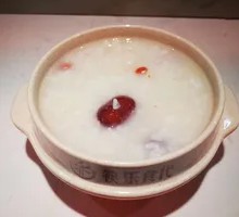 Tremella and Lotus Seed Porridge