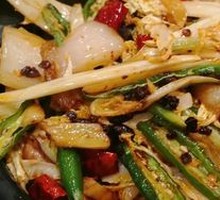 Braised Baby Bok Choy in Clay Pot