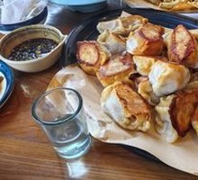 Donkey Meat Pan-Fried Dumplings