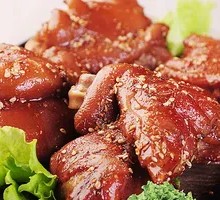 Roasted Pig Trotters