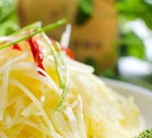 Sour Vinegar Potato Shreds