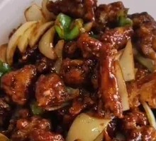 Stir-Fried Bullfrog in Sauce