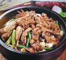 Yuxi Stir-Fried Chicken