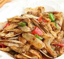 Spicy Stir-Fried Clams