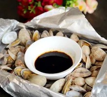 Aluminum-wrapped Clams