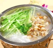 Flame-Cooked Radish and Clam Stir-Fry