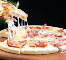 Champions Beef and Ham Pizza