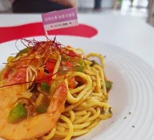 Fresh Shrimp and Squid Curry Pasta