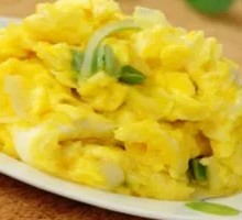 Scallion and Egg Stir-Fry