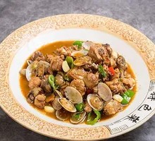 Fresh Pepper Chicken with Clams