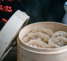 Donkey and Beef with Bok Choy Steamed Dumplings