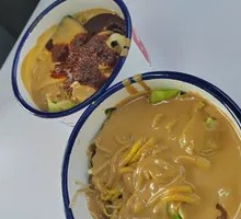 步大叔东北黏糊麻辣烫