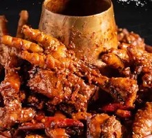 Pork Spare Ribs and Chicken Feet Hot Pot