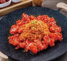 Korean Fried Chicken with Spicy Ramen