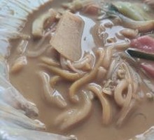 Old-fashioned Clay Pot Spicy Hot Pot