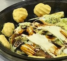 Stewed Clear River Fish in Large Pot