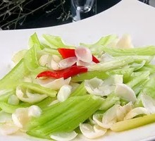 Stir-Fried Celery with Lily Bulbs