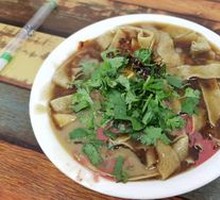 Fried Rice Noodles with Crispy Tofu