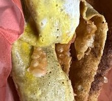 Tianjin Pure Mung Bean Crepe with Double Egg and Fruit Crisp