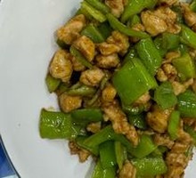 Spicy Chicken Cubes with Potatoes