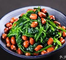Pine Nut Spinach