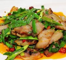 Garlic Shoot and Preserved Pork