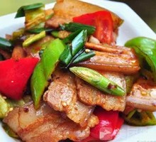 Spicy Pork and Potato Rice Bowl