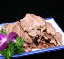 Mixed Donkey Head Meat