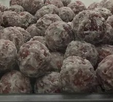 Red Fruit Sugar Glutinous Rice Balls