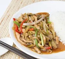 Pickled Vegetable and Pork Noodles