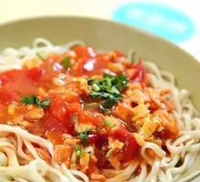 Tomato and Egg Noodles