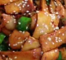 Spicy Pot-Braised Tofu with Leaves